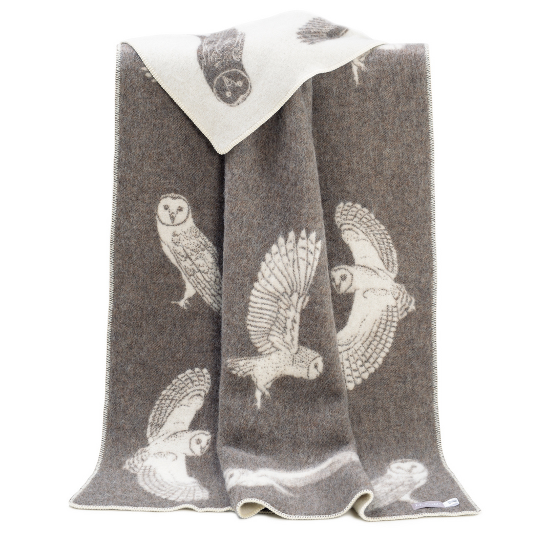 Barn Owl Design Stitched Wool Blend Blanket