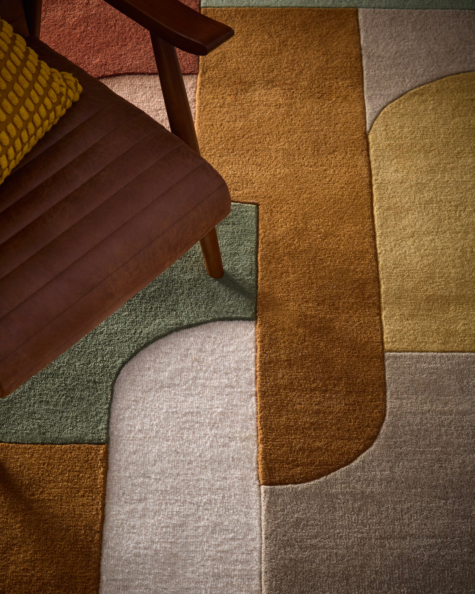 Origins Art Deco Retro Design Rug - Tan